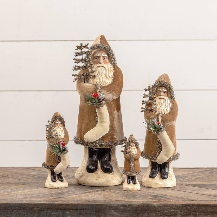 FAWN VELVET BELSNICKLE ORNAMENT