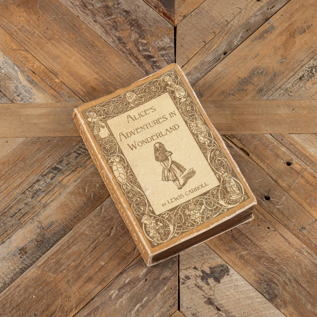 ALICE'S ADVENTURES IN WONDERLAND JOURNAL