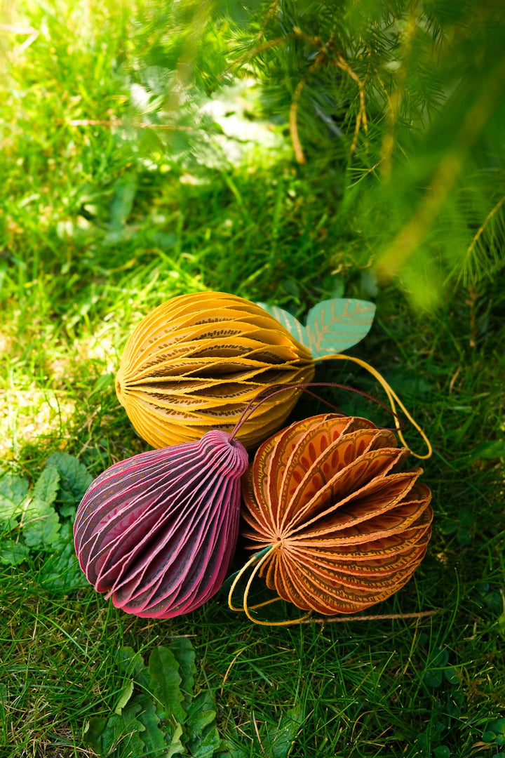 Lemon Honeycomb Ornament