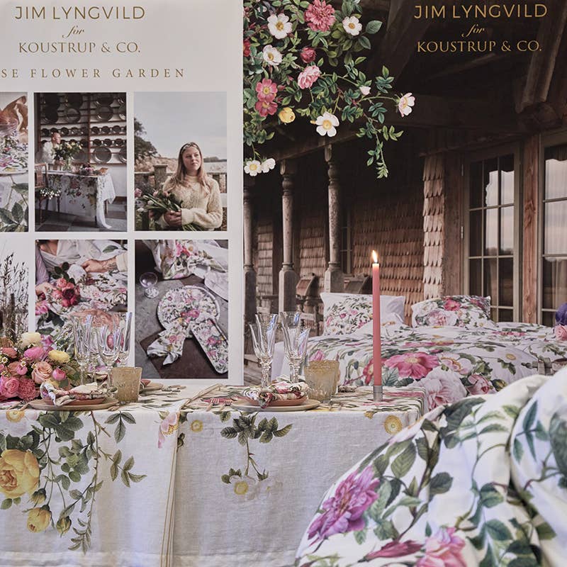 Rose flower garden European Linen Tablecloth