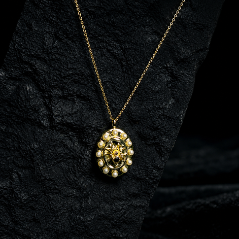 Recluse Spider Necklace
