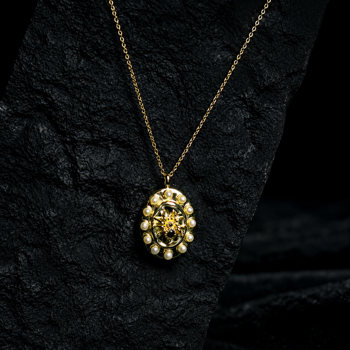 Recluse Spider Necklace