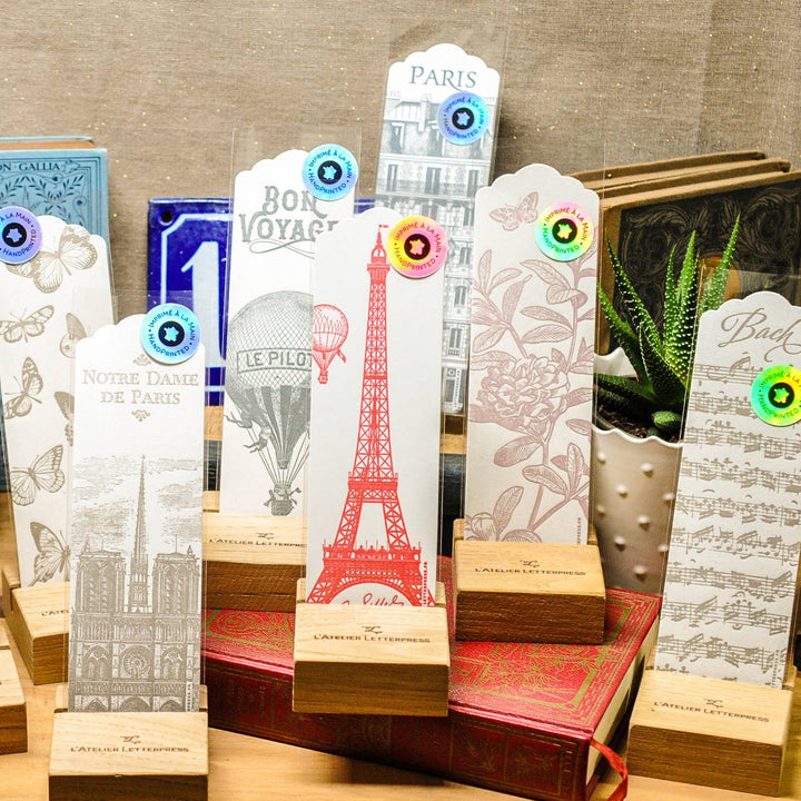 Letterpress Bookmark Eiffel Tower (Paris, red)