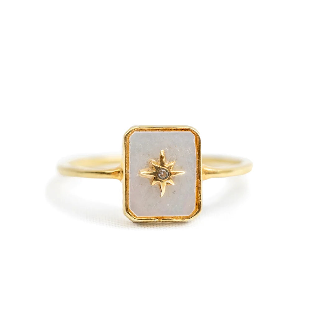 Pearl starburst ring
