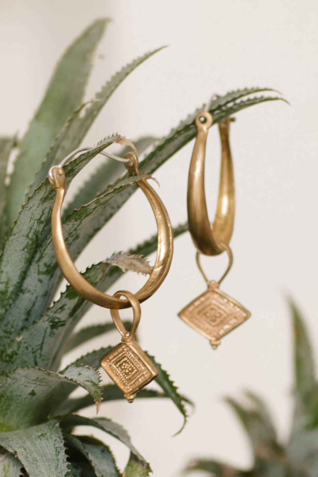 Kya Hoops - Brass