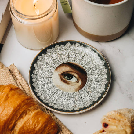 Secret Lover Male Round Ceramic Dish