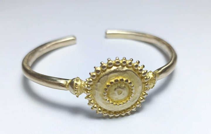 Kaavya Cuff - Brass