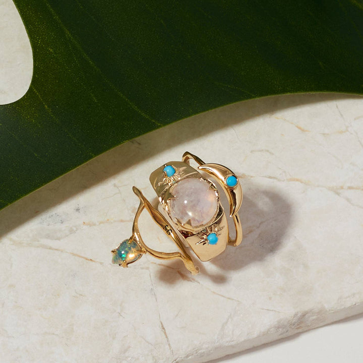 Luna Signet Ring