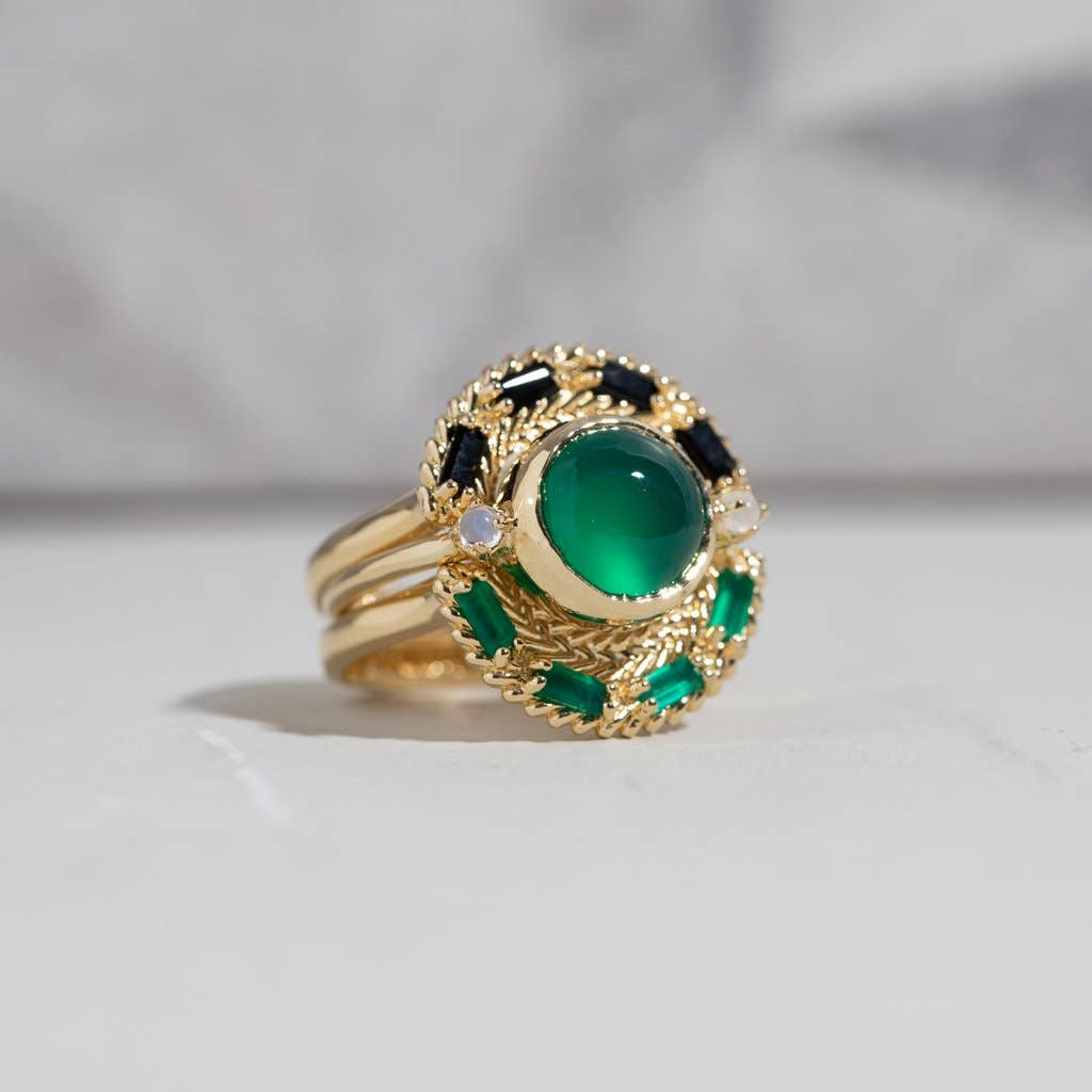 Hidden Star Ring in Green Onyx + Moonstone/Gold
