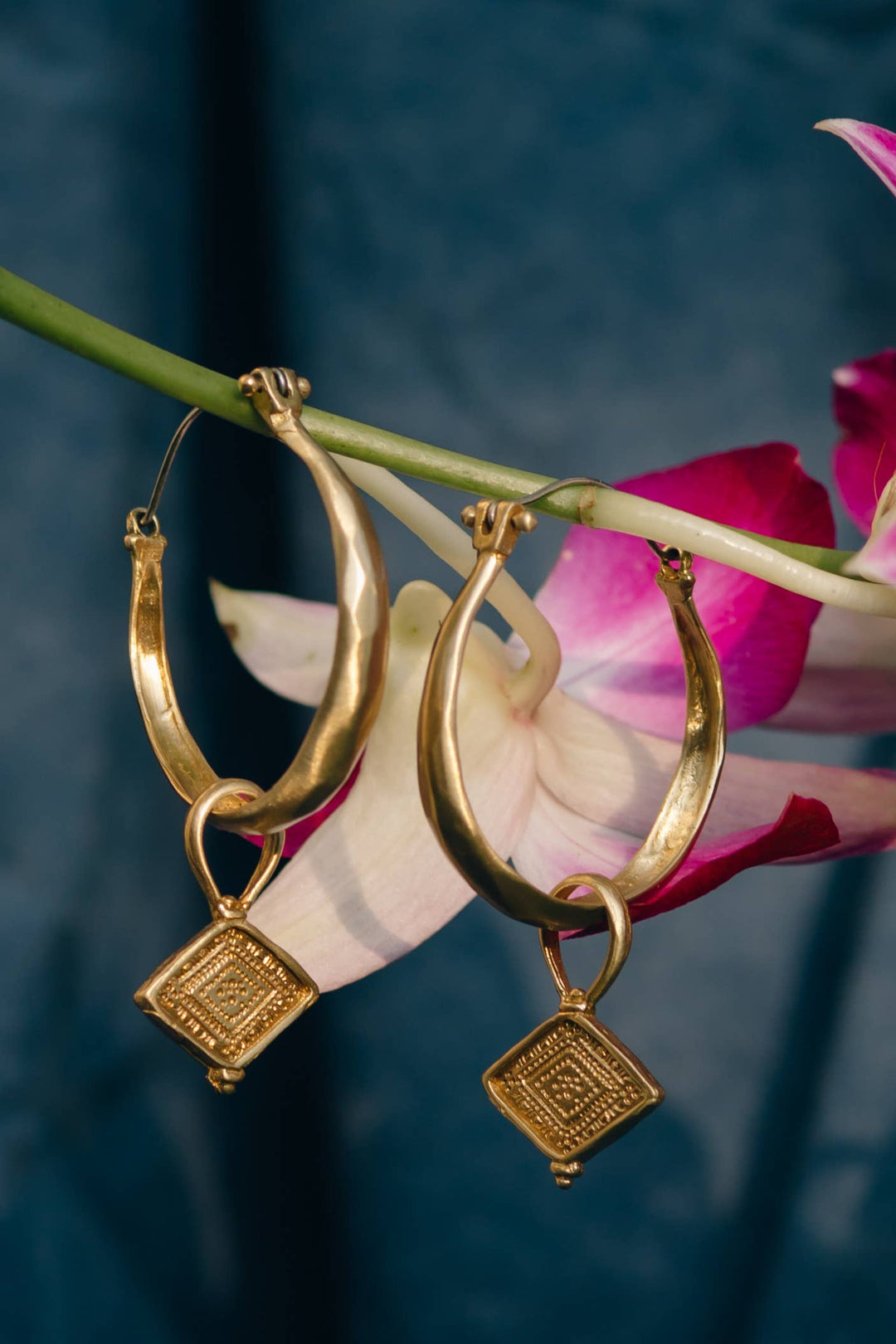 Kya Hoops - Brass