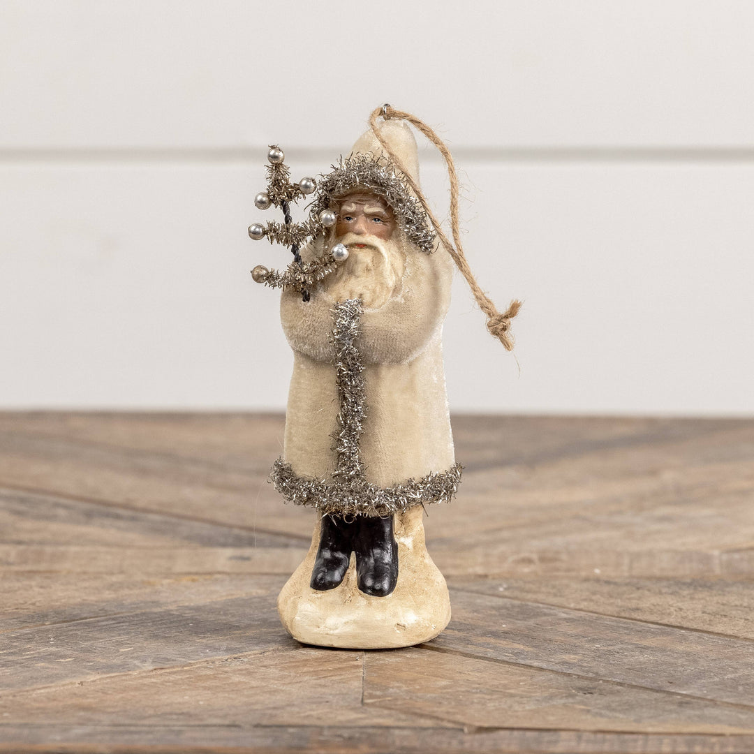 OATMEAL VELVET BELSNICKLE ORNAMENT