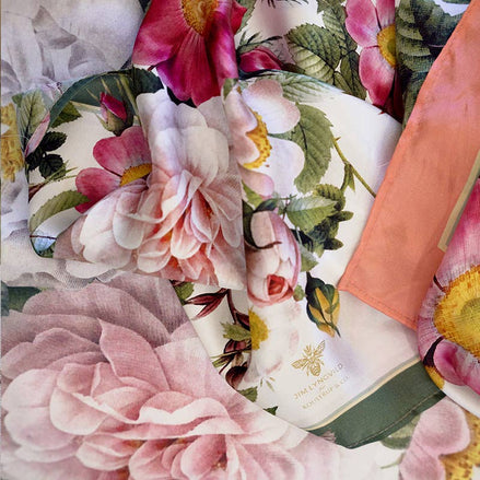 Rose flower garden European Linen Tablecloth