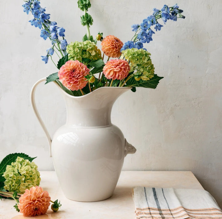 Villa Vetivera Pitcher